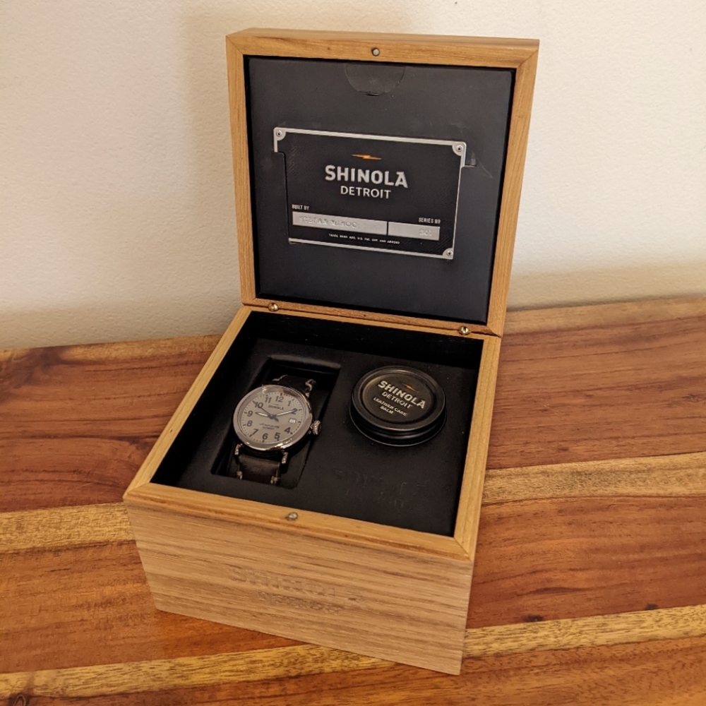 SHINOLA Runwell 36 mm